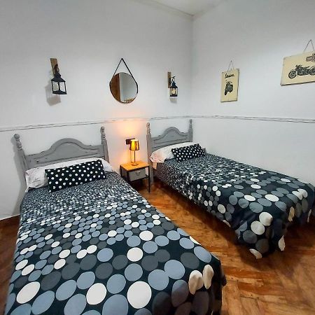 Casa Loli - Solo Familias Y Parejas Apartment โกนิล เด ลาฟรอนเตรา ภายนอก รูปภาพ