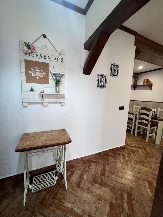 Casa Loli - Solo Familias Y Parejas Apartment โกนิล เด ลาฟรอนเตรา ภายนอก รูปภาพ